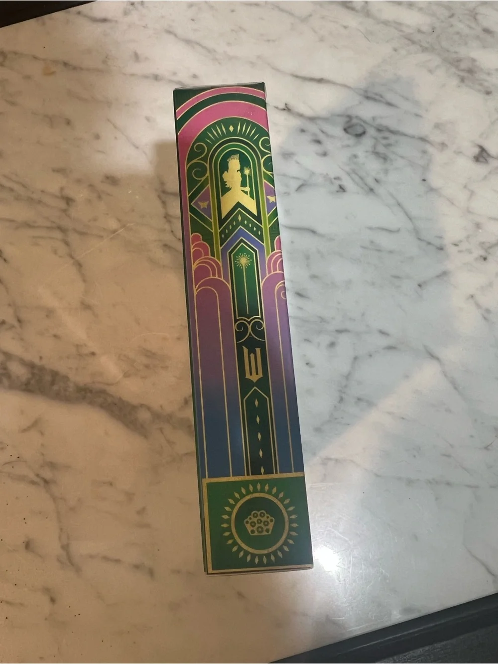 🤎 New In Box Wicked Pink Crown 3 Port Charging Hub